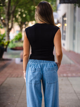 Funnel neck cap sleeve scrunch knit top