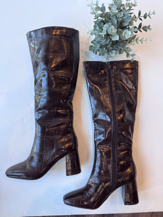 Dark brown print tall boot