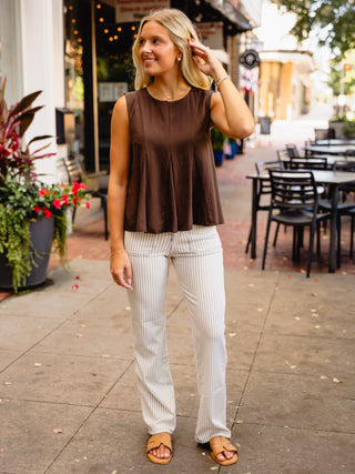 Sleeveless flare top