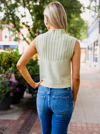 Mock neck sleeveless sweater