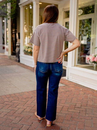Brown contrast trim tee