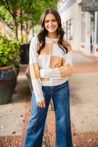White & taupe checkered sweater