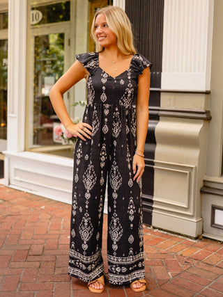 Black print ruffle sleeve jumpusit