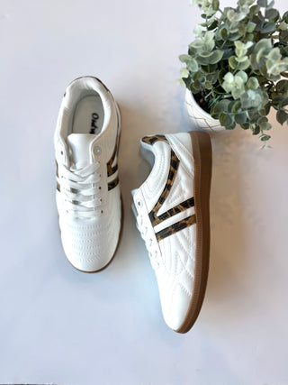 Stripe & stitch sneaker