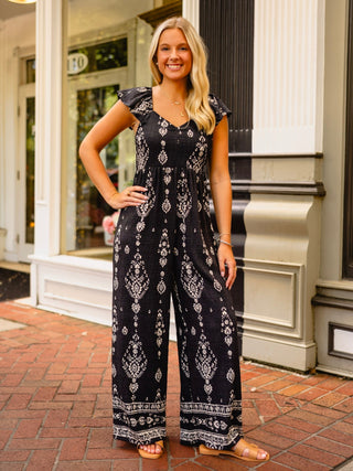 Black print ruffle sleeve jumpusit
