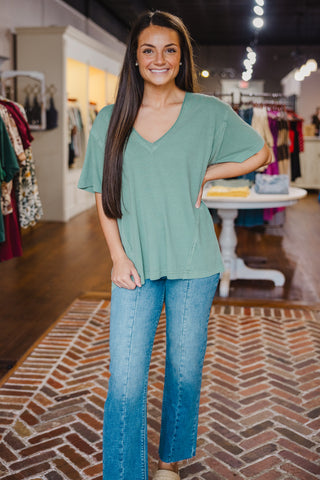 SS V neck contrast stitch tee
