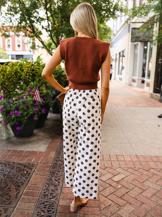 Sleeveless cropped sweater