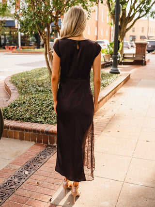 Dark brown cap sleeve lace trim midi dress