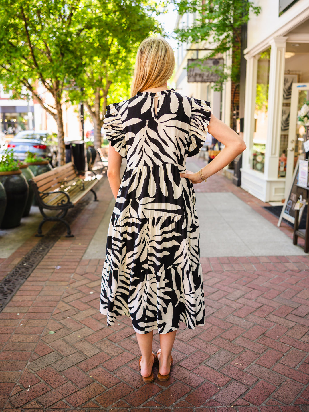 black and cream midi dress Black and cream print midi dress – ImageBoutique