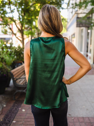 Sleeveless V neck bubble hem top