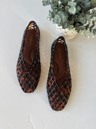 Tortoise brown jelly flat