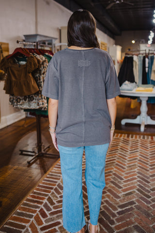 SS V neck contrast stitch tee