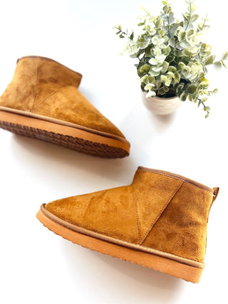 Whiskey short pull on bootie