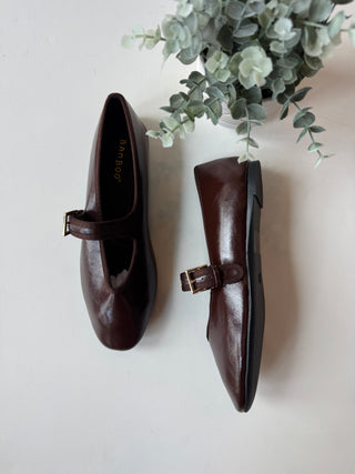 Mary jane ballet flat in brown glaze