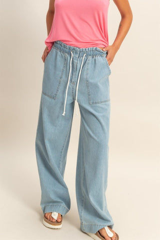 Lt blue patch pocket jeans